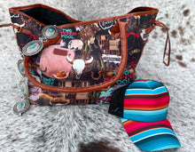 Load image into Gallery viewer, Western Print Large Weekender Bag
